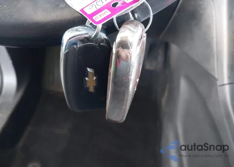 2018 Chevrolet Equinox Lt from USA, damaged, VIN 2GNAXJEV4J6265806